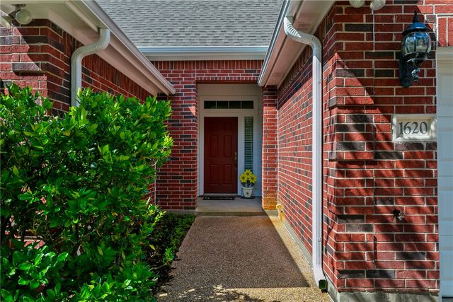 1620 Culture Lane, College Station, TX 77845