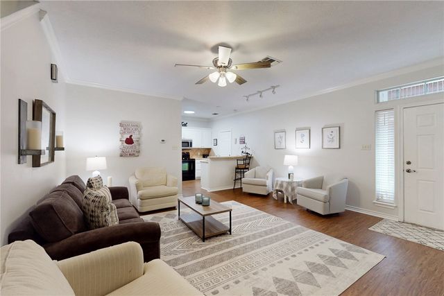 1620 Culture Lane, College Station, TX 77845