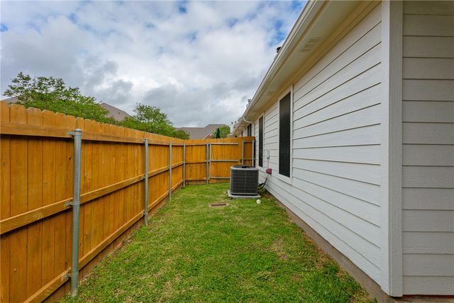 1620 Culture Lane, College Station, TX 77845