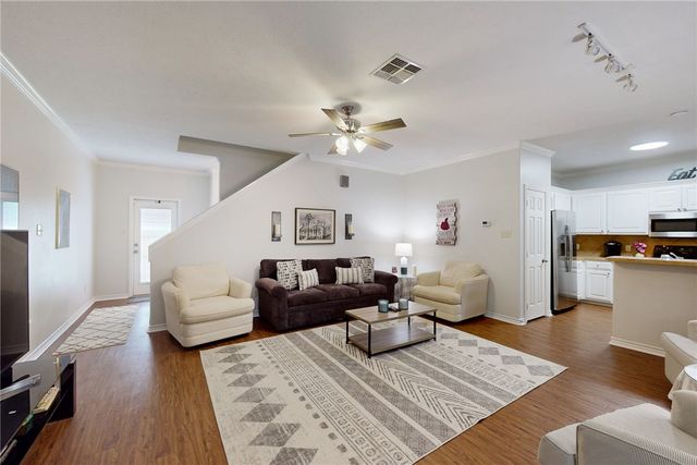 1620 Culture Lane, College Station, TX 77845