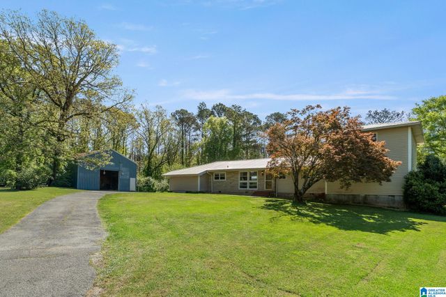 207 CRESCENT CIRCLE, Jasper, AL 35503