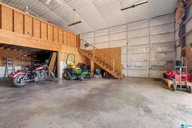 207 CRESCENT CIRCLE, Jasper, AL 35503