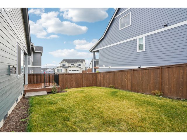 12095 Sw SONGLARK Ter, Beaverton, OR 97007