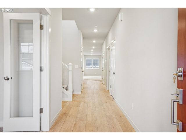 12095 Sw SONGLARK Ter, Beaverton, OR 97007