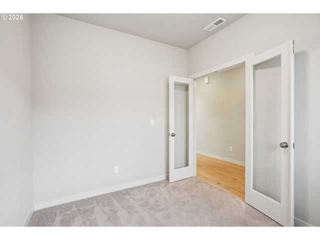 12095 Sw SONGLARK Ter, Beaverton, OR 97007