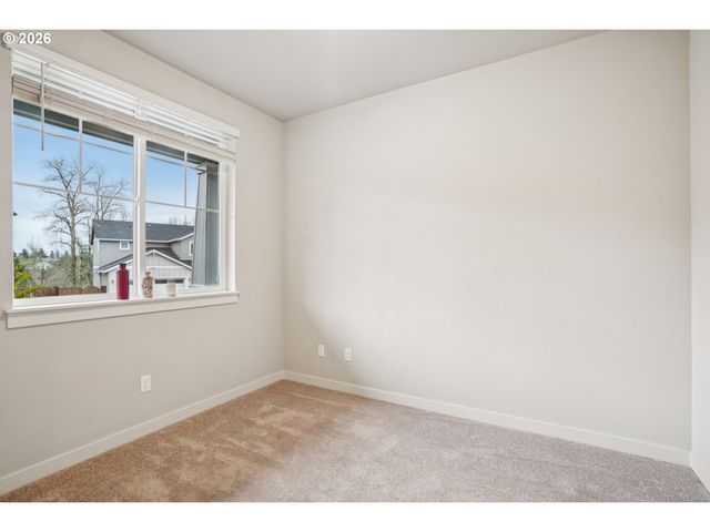 12095 Sw SONGLARK Ter, Beaverton, OR 97007