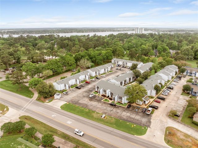 13151 Walden Road 161, Montgomery, TX 77356