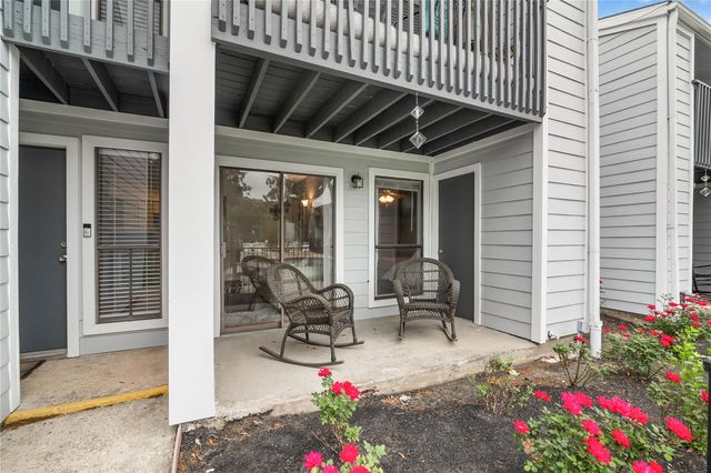 13151 Walden Road 161, Montgomery, TX 77356