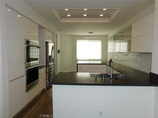 5 Lakefront, Irvine, CA 92604