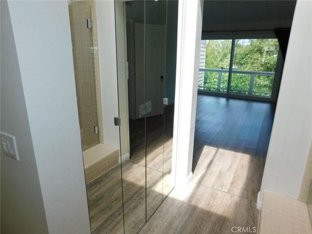 5 Lakefront, Irvine, CA 92604