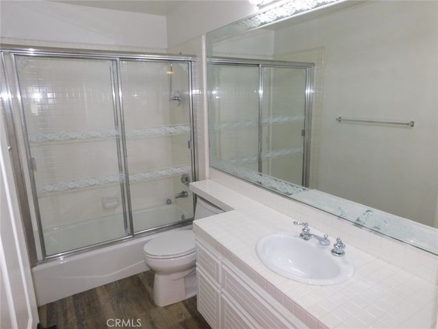 5 Lakefront, Irvine, CA 92604