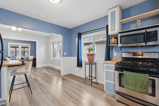 228 8th Avenue S, South Saint Paul, MN 55075