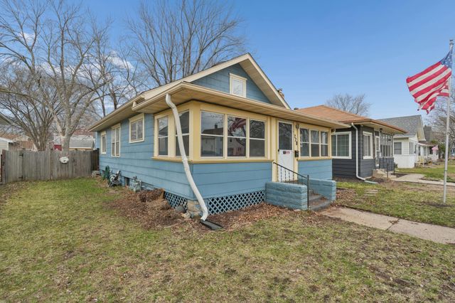 228 8th Avenue S, South Saint Paul, MN 55075