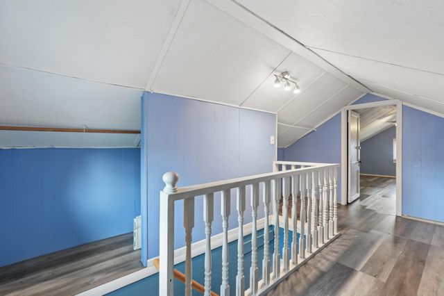 228 8th Avenue S, South Saint Paul, MN 55075