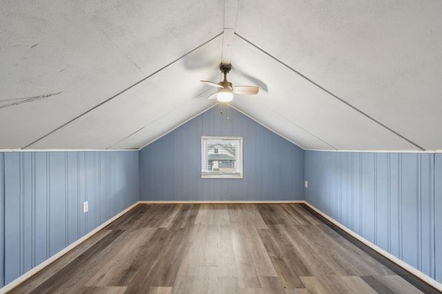 228 8th Avenue S, South Saint Paul, MN 55075