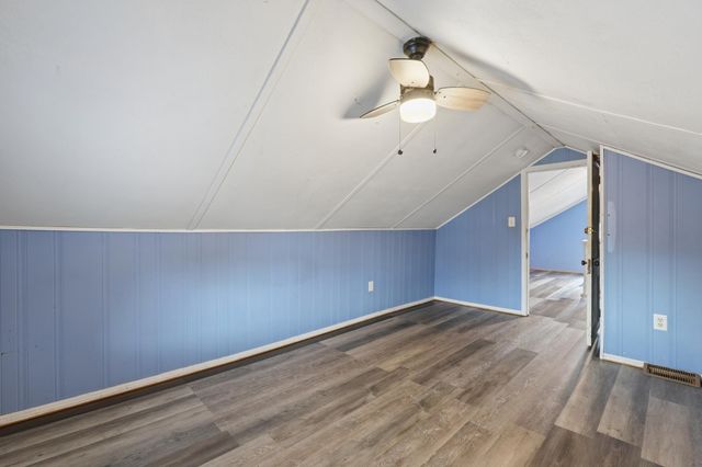 228 8th Avenue S, South Saint Paul, MN 55075