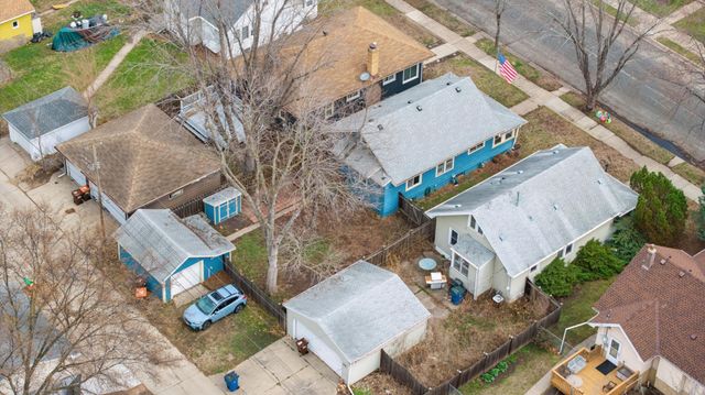 228 8th Avenue S, South Saint Paul, MN 55075