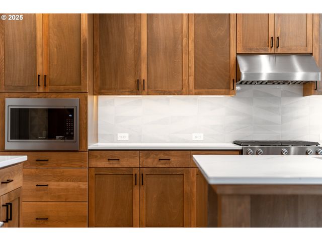 1109 Nw 150TH St, Vancouver, WA 98685