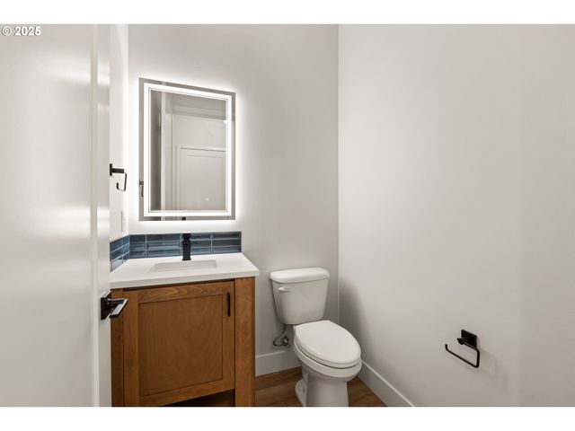 1109 Nw 150TH St, Vancouver, WA 98685