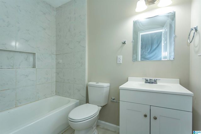 553 TAMBAY DRIVE, Fultondale, AL 35217