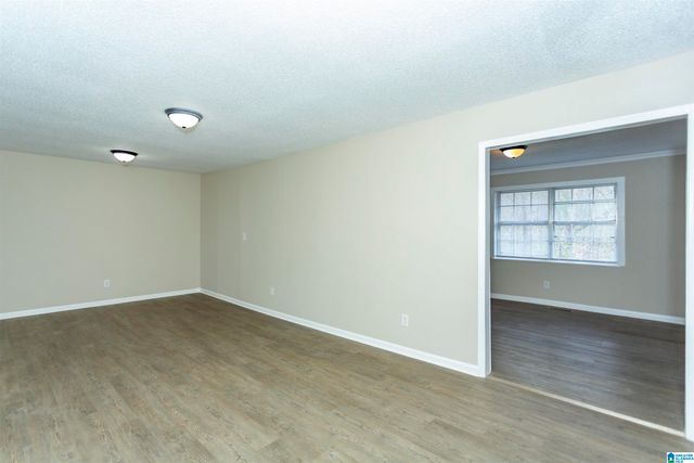 553 TAMBAY DRIVE, Fultondale, AL 35217