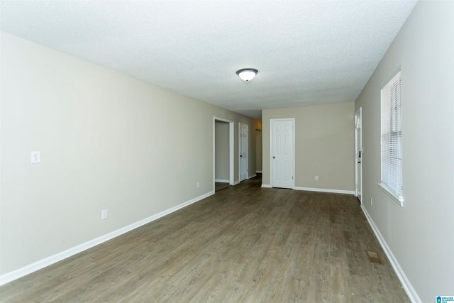 553 TAMBAY DRIVE, Fultondale, AL 35217