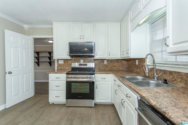 553 TAMBAY DRIVE, Fultondale, AL 35217