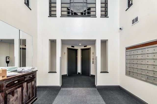 165 Cottage St 706, Chelsea, MA 02150