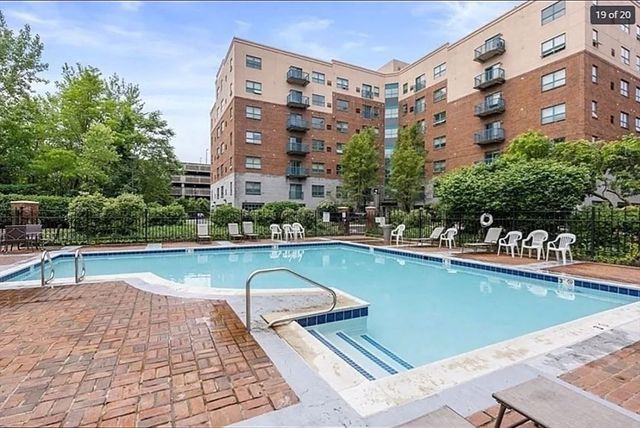 165 Cottage St 706, Chelsea, MA 02150