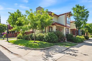 213 Washington Pl, West Sacramento, CA 95605
