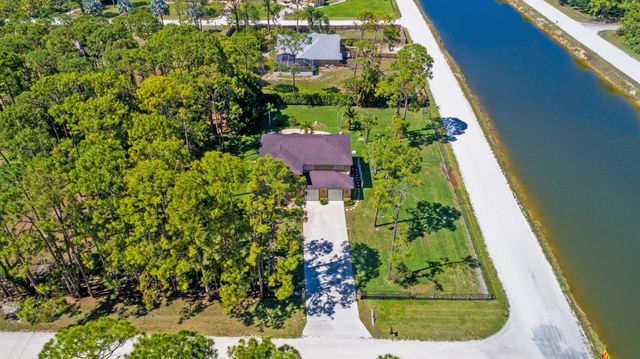 13049 85th Road N, The Acreage, FL 33412