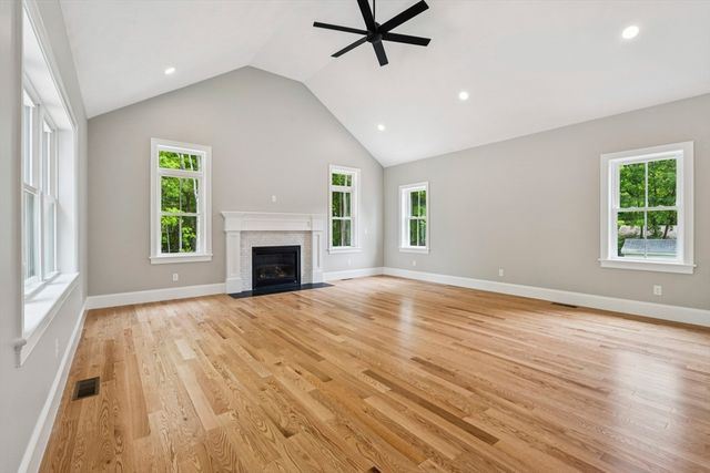 19 Birch Ave, Holden, MA 01520