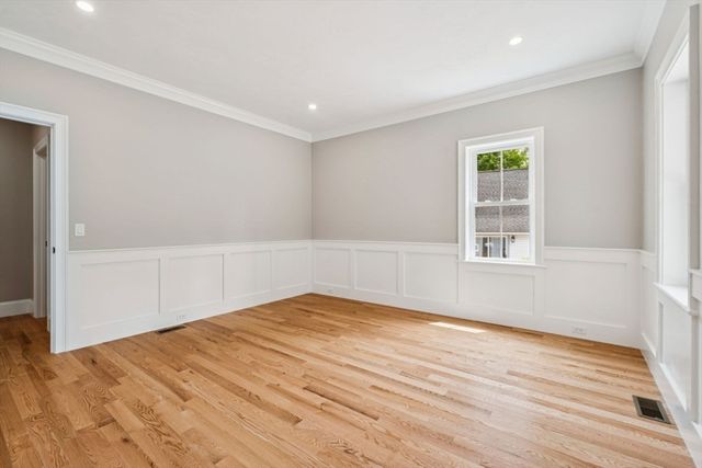 19 Birch Ave, Holden, MA 01520
