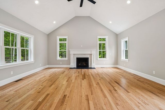 19 Birch Ave, Holden, MA 01520