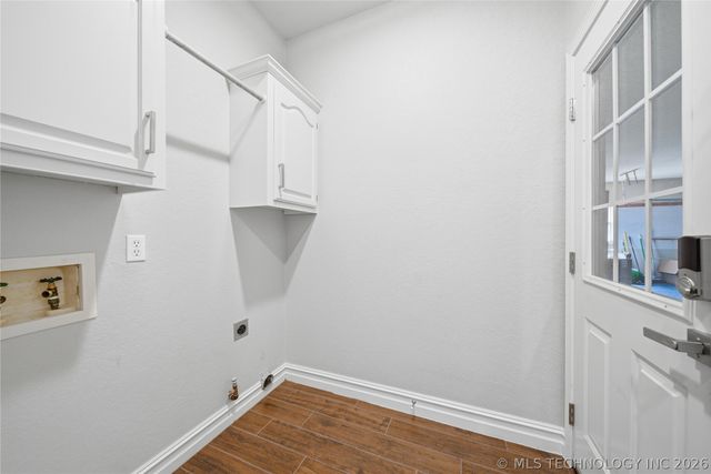 1202 Fairway Street, Claremore, OK 74019