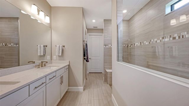 7675 SUMMERLAND COVE, Bradenton, FL 34202