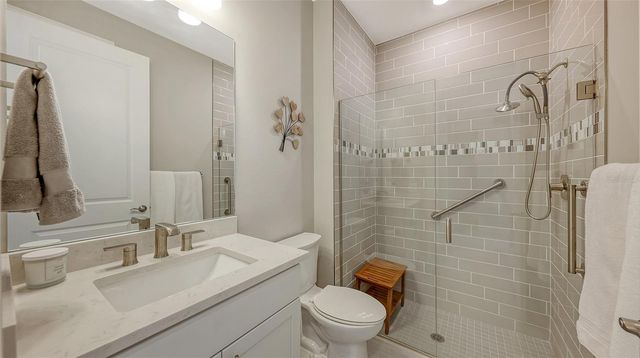 7675 SUMMERLAND COVE, Bradenton, FL 34202