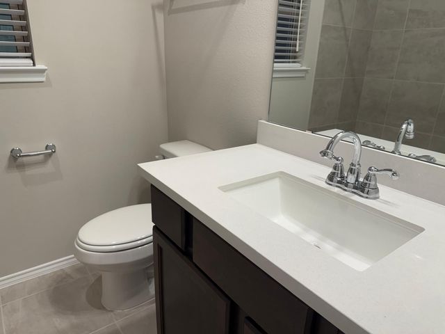 3290 Old Ironwood Drive, Spring, TX 77386