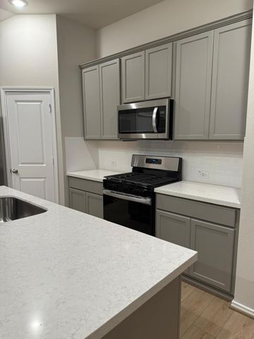 3290 Old Ironwood Drive, Spring, TX 77386