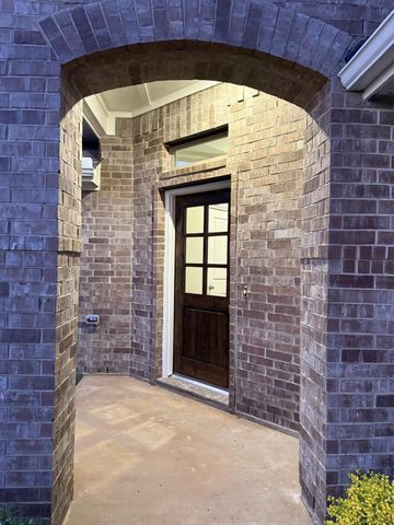 3290 Old Ironwood Drive, Spring, TX 77386