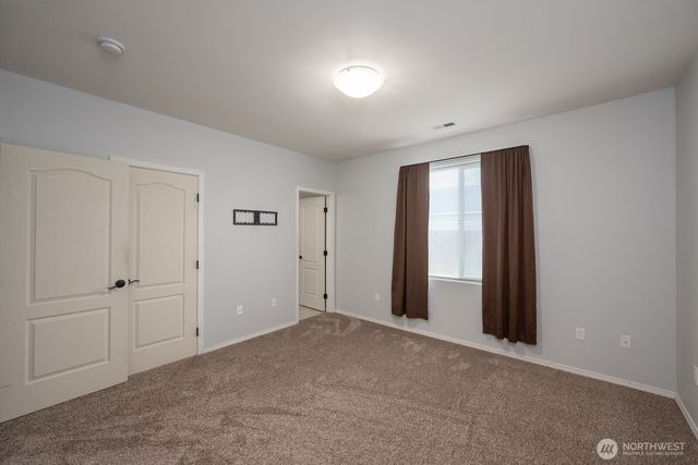 725 Penrose Street, Moses Lake, WA 98837