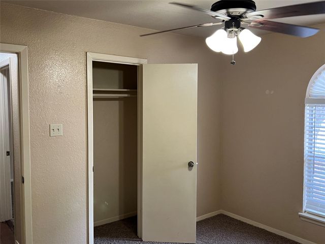 2310 Dartmouth Drive, Arlington, TX 76015