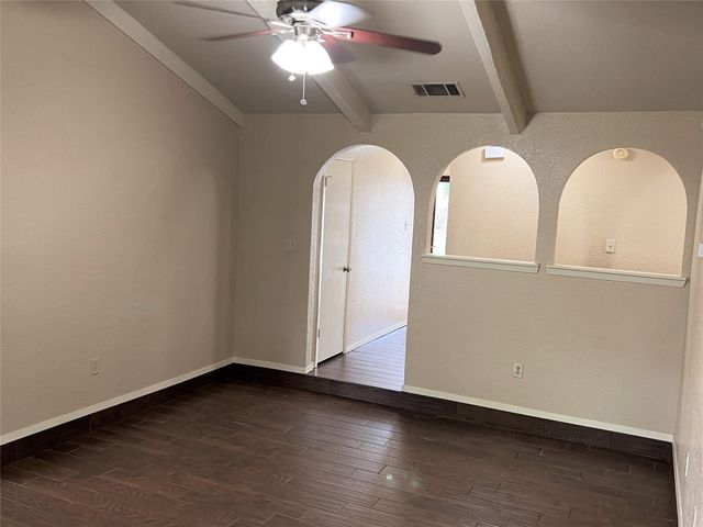 2310 Dartmouth Drive, Arlington, TX 76015