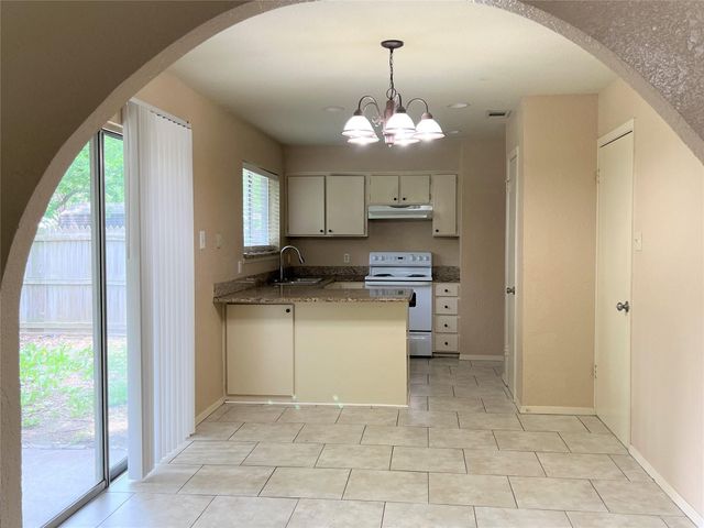 2310 Dartmouth Drive, Arlington, TX 76015