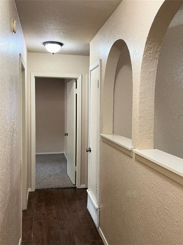 2310 Dartmouth Drive, Arlington, TX 76015