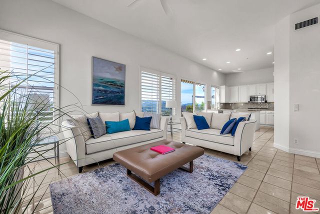 16730 Calle De Catalina, Pacific Palisades, CA 90272