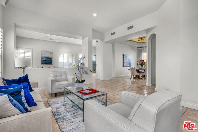 16730 Calle De Catalina, Pacific Palisades, CA 90272