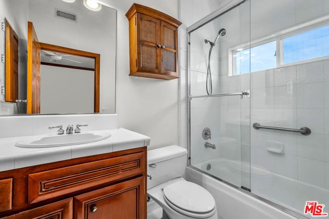 16730 Calle De Catalina, Pacific Palisades, CA 90272