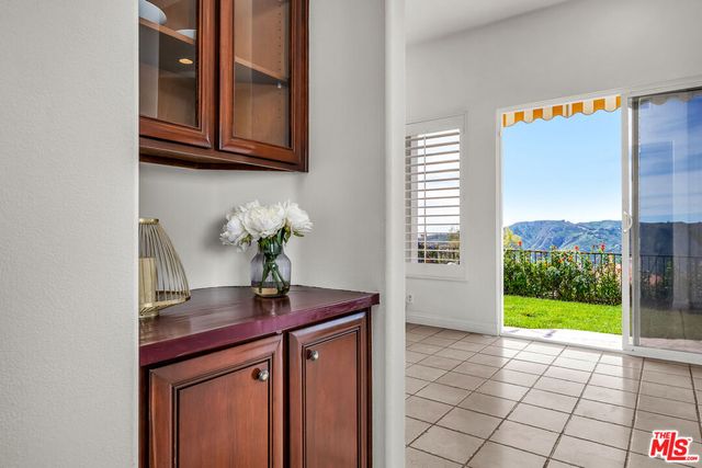 16730 Calle De Catalina, Pacific Palisades, CA 90272