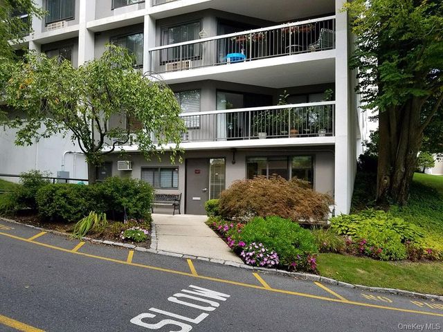 300 High Point Drive 512, Hartsdale, NY 10530